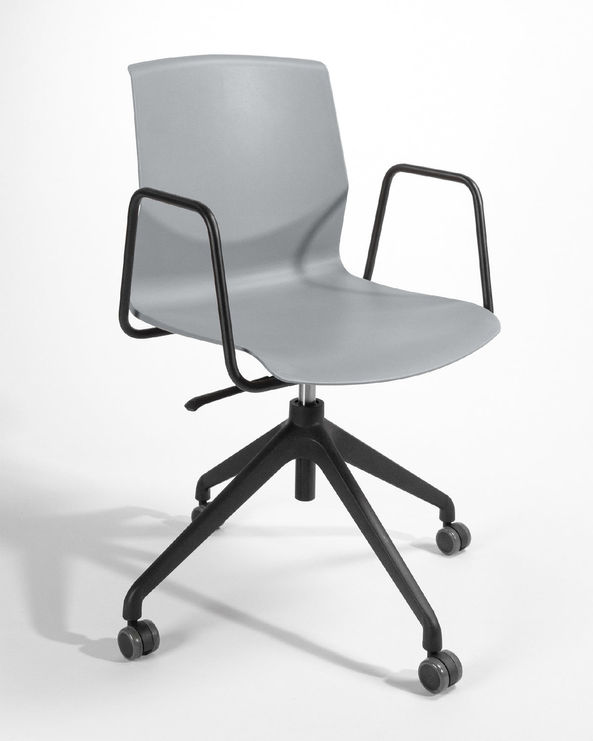 Silla de oficina Sueca de polipropileno - imagen 13
